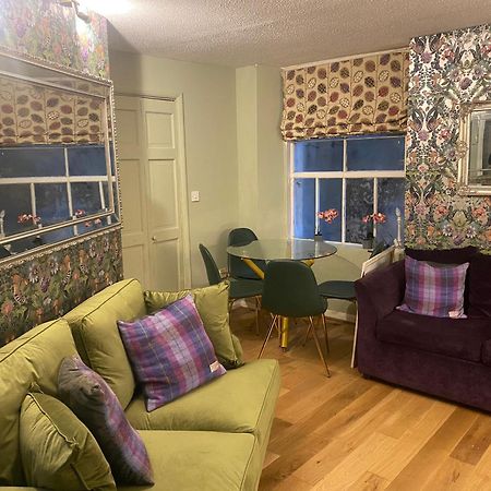 Quiet Lower Floor 2 Bed City Apartment With Private Patio Garden Bath Extérieur photo