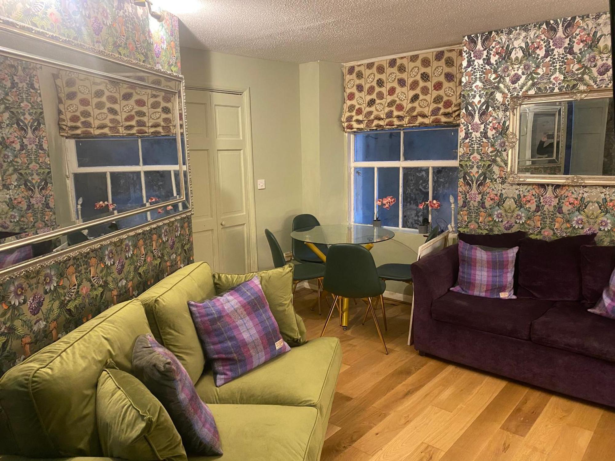 Quiet Lower Floor 2 Bed City Apartment With Private Patio Garden Bath Extérieur photo