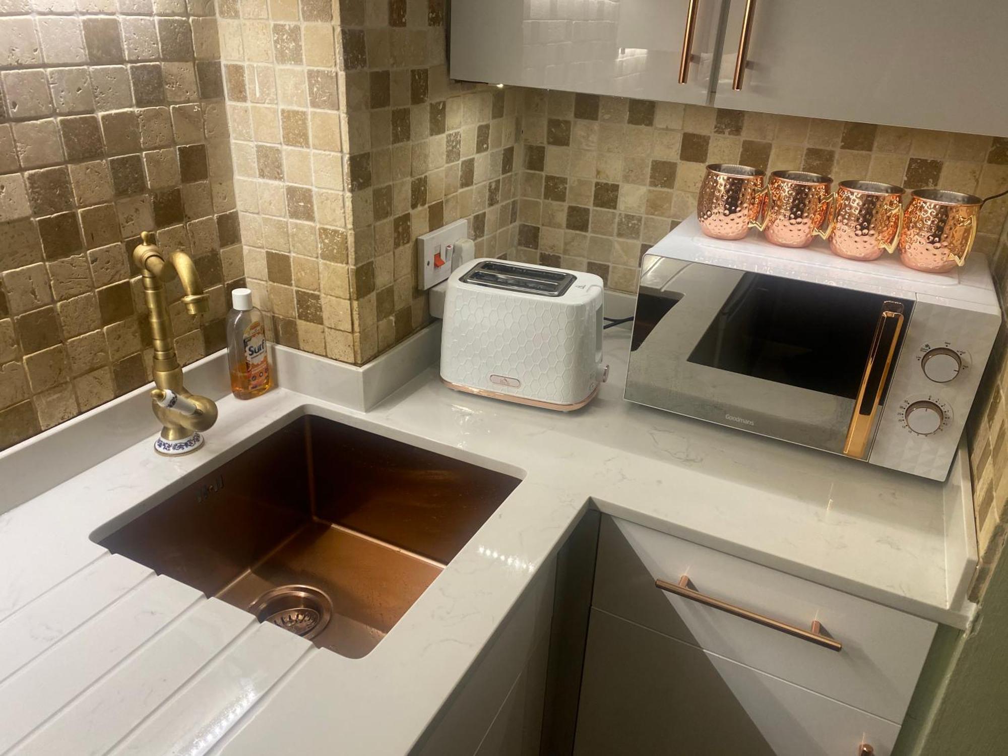 Quiet Lower Floor 2 Bed City Apartment With Private Patio Garden Bath Extérieur photo
