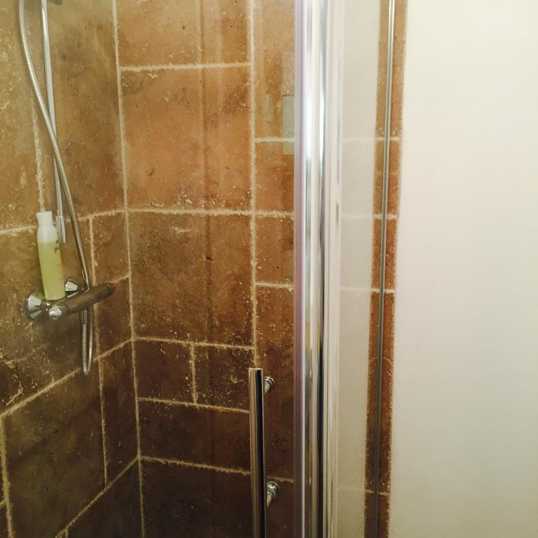 Quiet Lower Floor 2 Bed City Apartment With Private Patio Garden Bath Extérieur photo